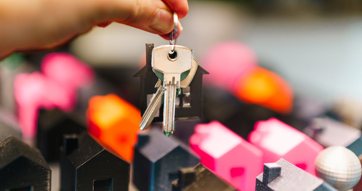 6. Real Estate Market Evolves – Climate‑Ready Properties Gain Value