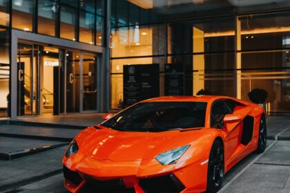 How to Build Wealth Fast: 5 Proven Strategies for Savvy Investors