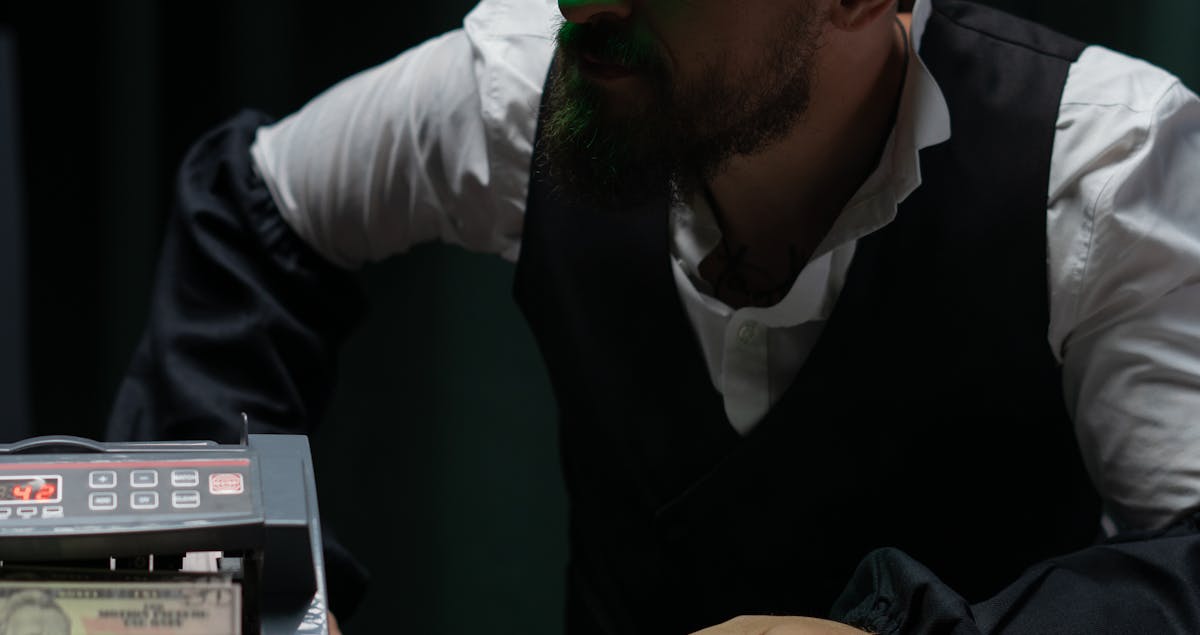 Low risk high return wealth building hacks for busy investors