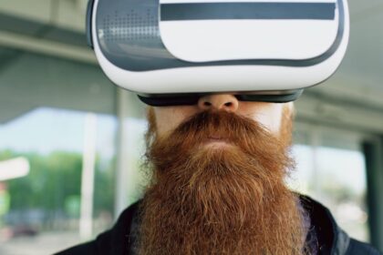 10 Trailblazing Tech Trends Set to Transform Tomorrow's World