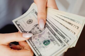 Earn Extra Cash Fast: 7 Proven Side Projects That Pay in Weeks​