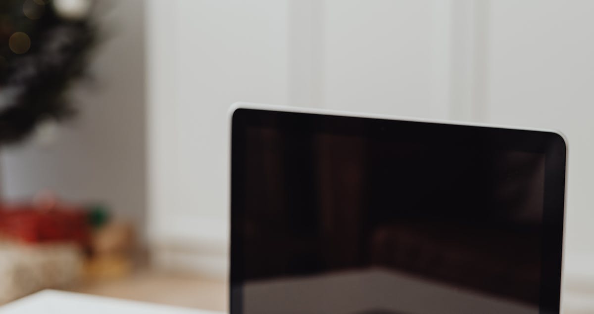 From Side Hustle to Empire: Building a Brand That Scales