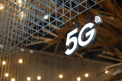 How 5G Is Redefining Remote Work: A Deep Dive into Next‑Generation Connectivity