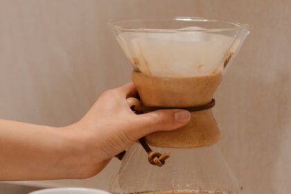 How to Boost Your Home's Value with Clever Smart‑Tech Upgrades and Outdoor Oasis Design Tricks