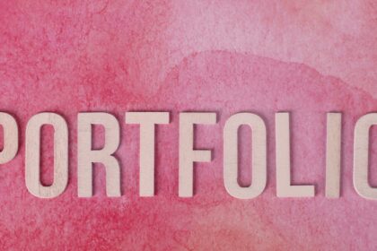 How to Build a Portfolio That Outlasts Market Volatility and Still Grows