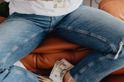 Million-Dollar Mindset: How Everyday Budget Hacks Turn Small Savings into a Wealth-Builder Portfolio