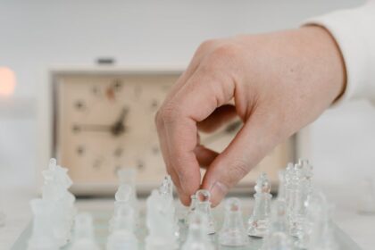 Turn Your Spare Time Into Profit: 7 Side Hustles That Pay Big in 2026