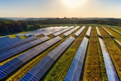 Global Solar Surge: How 2026’s Renewable Boom Is Reshaping International Trade Flows