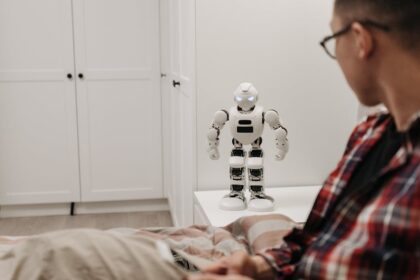 Revolutionizing Everyday Life: How AI is Making Your Smartphone Smarter Than Ever⚡️