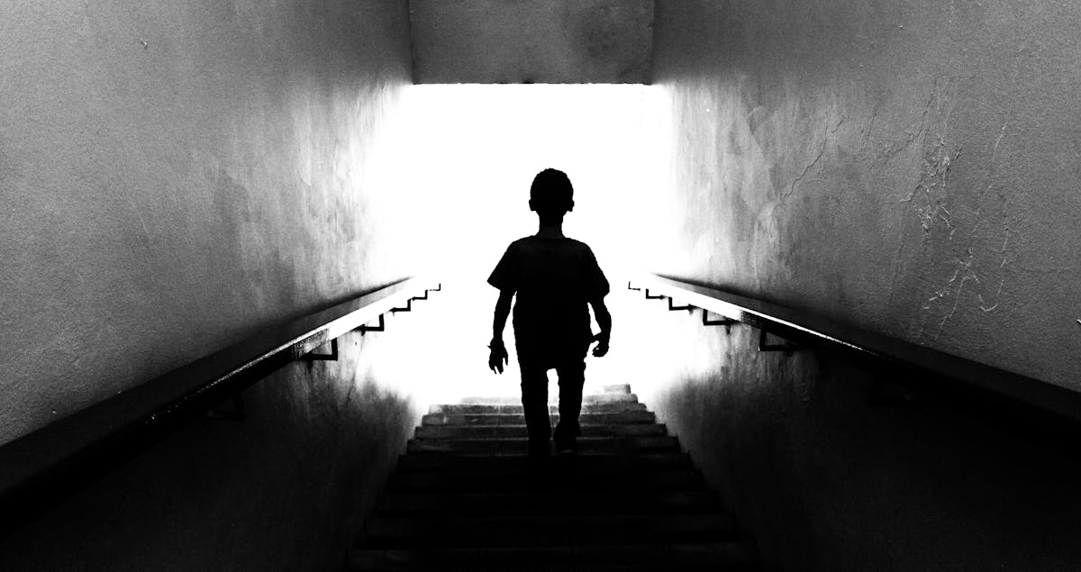 Stepping Into the Unknown: How First-Time Founders Turn Ideas into Market‑Dominate Reality