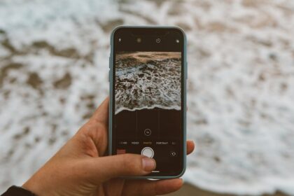 The Next Wave of Social Media Innovation: What 2026 Holds for Mobile Engagement