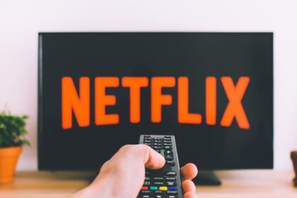 Turn Your Netflix Binge Into Cash: 7 Simple Side Gigs for Every Hobbyist