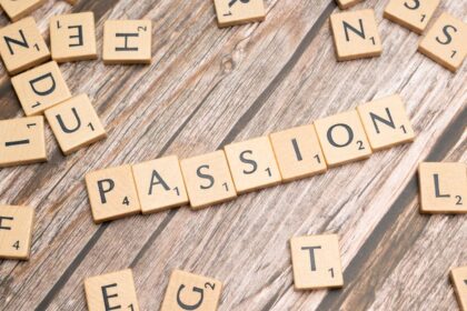 Turn Your Passion Into Profit: 7 Unexpected Side Hustles You Can Start Today🔧